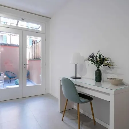 Ormesini Private Courtyard *