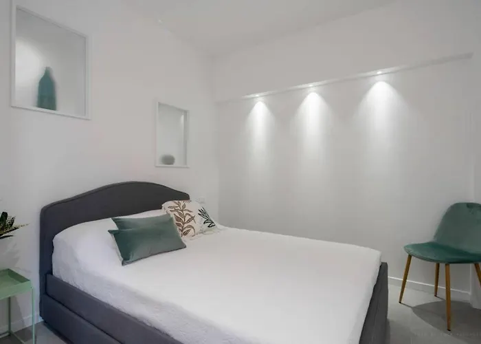 Ormesini Private Courtyard Venise