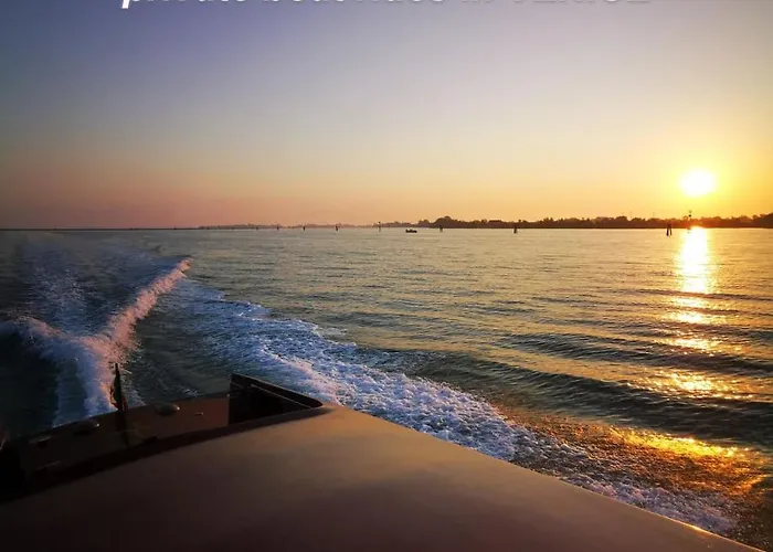 Ormesini Private Courtyard Venise