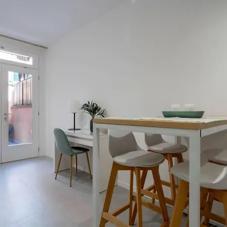 Ormesini Private Courtyard البندقية